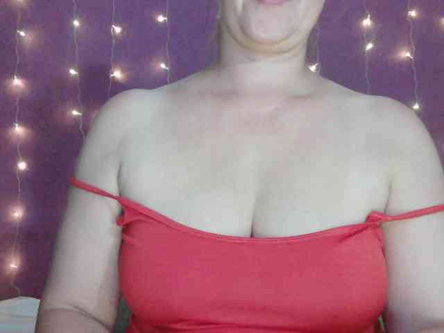 SoftMoon's webcam live show