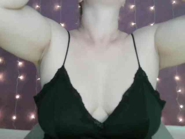 SoftMoon's webcam live show