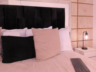 CrystalRose1 Porn Show