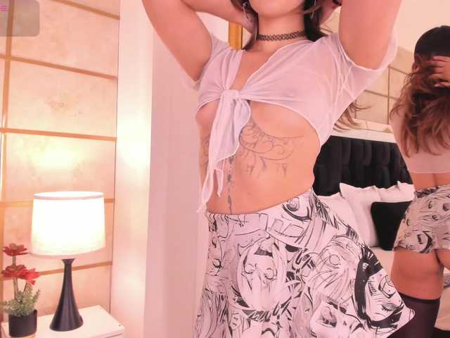 CrystalRose1 live cam on BongaCams