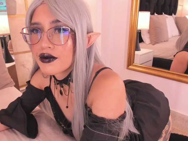 CrystalRose1