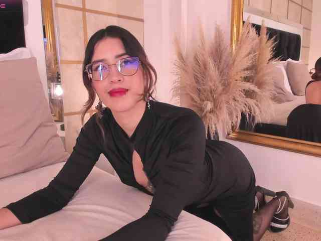 Model: CrystalRose1