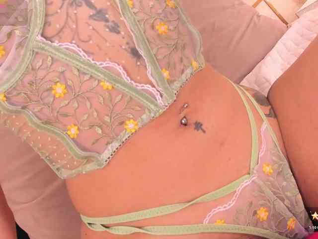 CrystalRose1