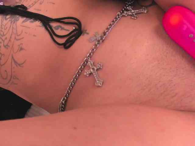 CrystalRose1