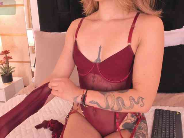CrystalRose1