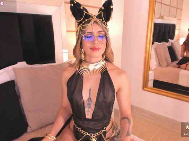 CrystalRose1