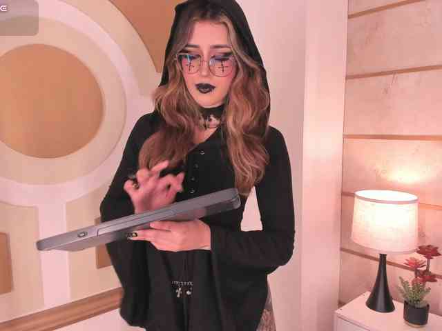 CrystalRose1