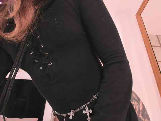 CrystalRose1