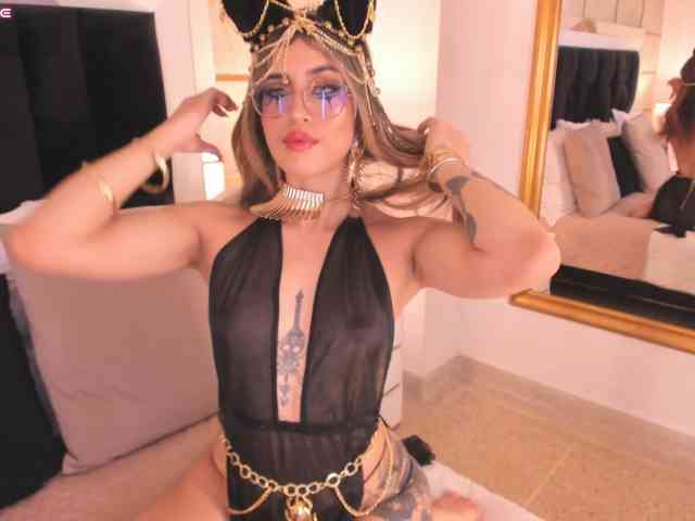 CrystalRose1