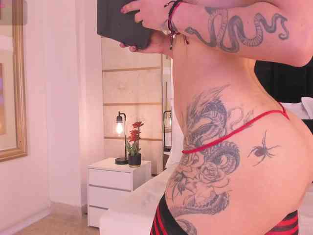 CrystalRose1