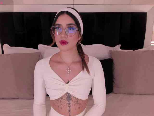 CrystalRose1