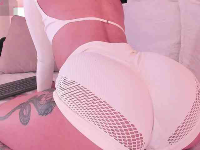CrystalRose1