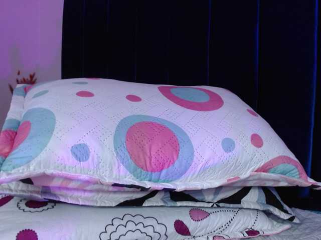 valeri-sotoo live cam on BongaCams