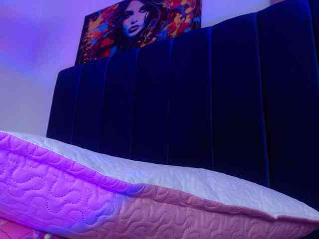 valeri-sotoo webcam