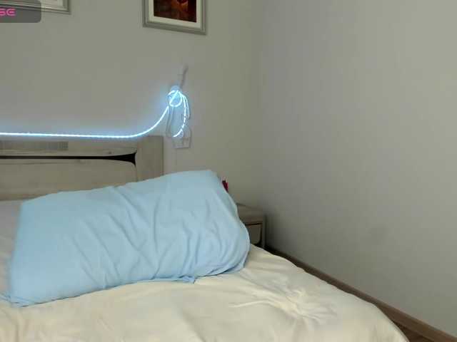 tessaaurora cam belle