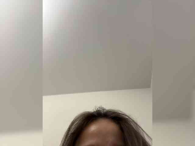 TessaAurora webcam