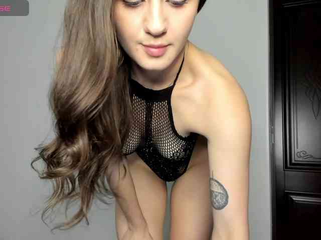 TessaAurora webcam