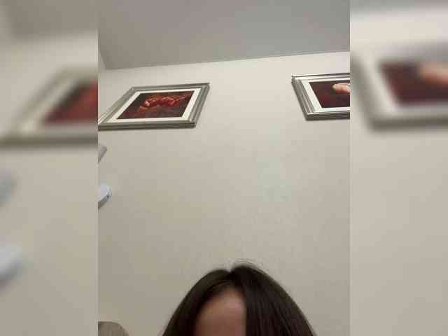 TessaAurora webcam