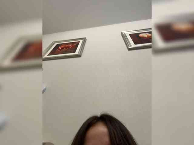 TessaAurora webcam