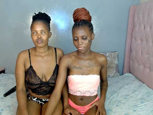 Cocoheat live cam on BongaCams