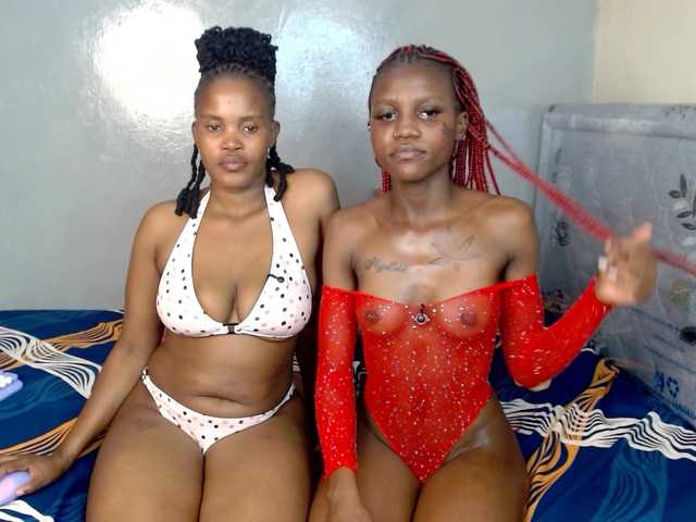 Cocoheat live cam on BongaCams