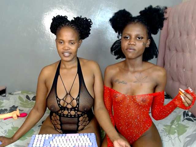 Cocoheat live cam on BongaCams