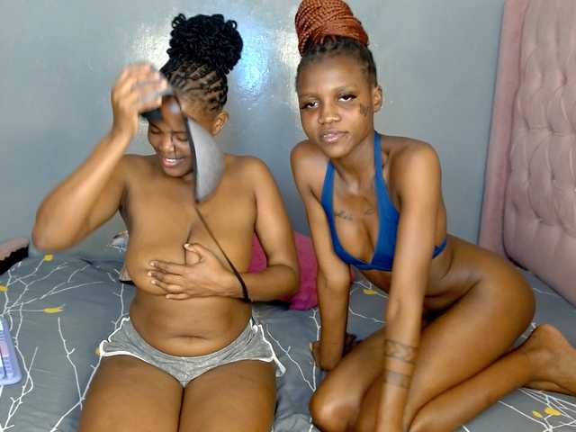 Cocoheat live cam on BongaCams