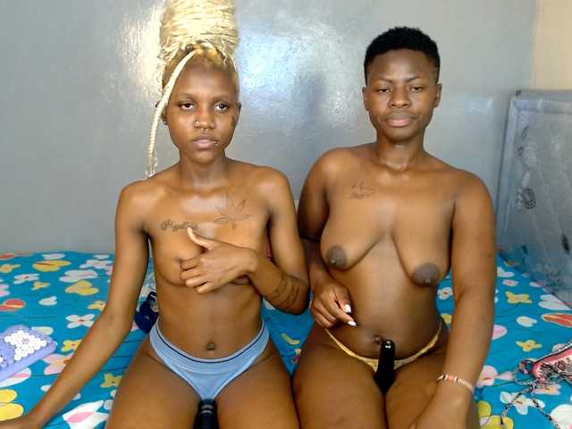 Cocoheat live cam on BongaCams