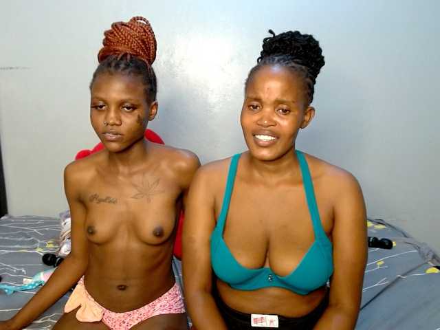 Cocoheat live cam on BongaCams