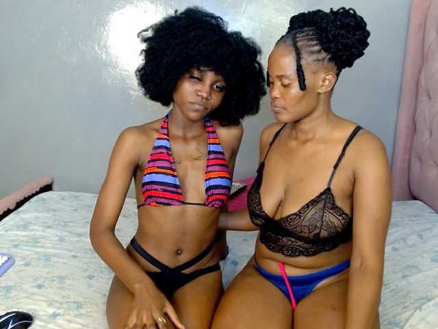 Cocoheat live cam on BongaCams
