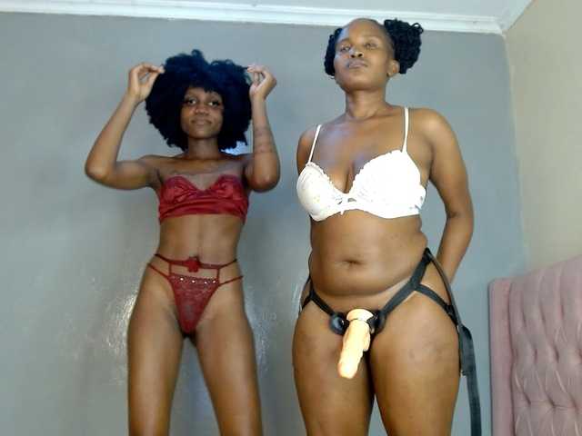 Cocoheat live cam on BongaCams