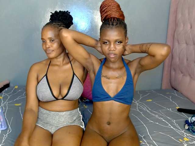 Cocoheat live cam on BongaCams