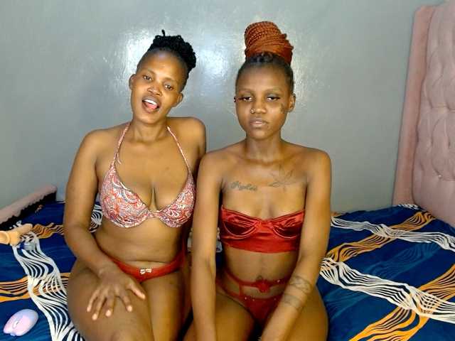Cocoheat live cam on BongaCams