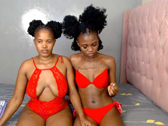 Cocoheat live cam on BongaCams