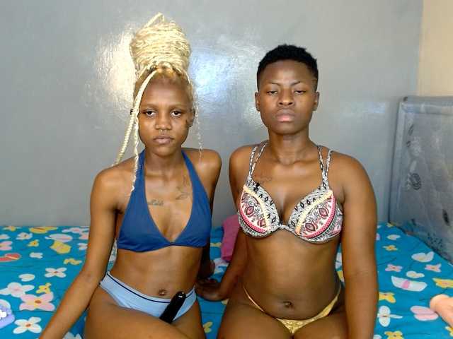 Cocoheat live cam on BongaCams