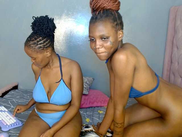 Cocoheat live cam on BongaCams