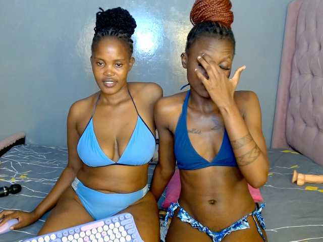 Cocoheat live cam on BongaCams