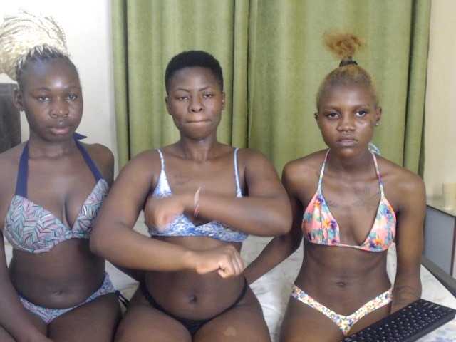 Cocoheat live cam on BongaCams