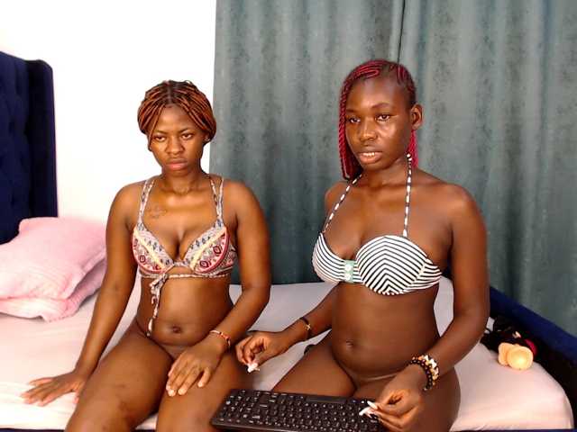 Cocoheat live cam on BongaCams