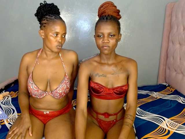 Cocoheat live cam on BongaCams