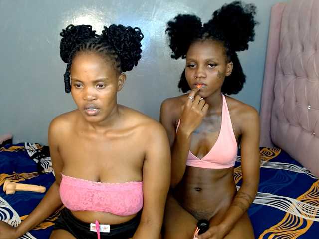 Cocoheat live cam on BongaCams