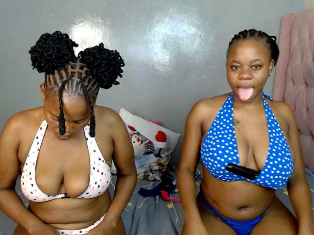 Cocoheat live cam on BongaCams