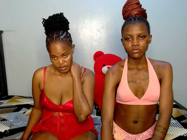 Cocoheat live cam on BongaCams