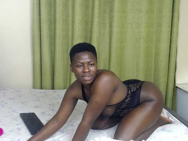 Cocoheat live cam on BongaCams