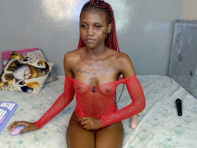 Cocoheat live cam on BongaCams