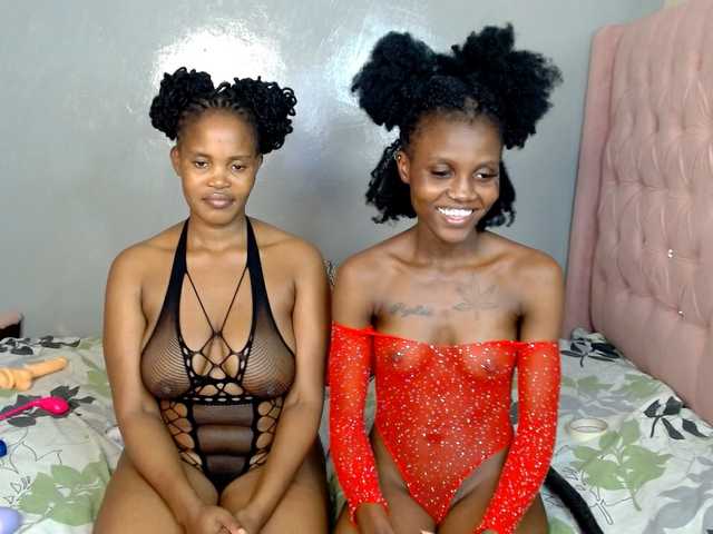 Cocoheat live cam on BongaCams