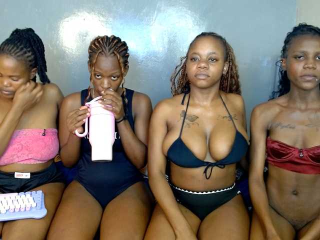 Cocoheat live cam on BongaCams