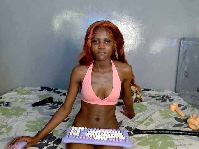 Cocoheat live cam on BongaCams