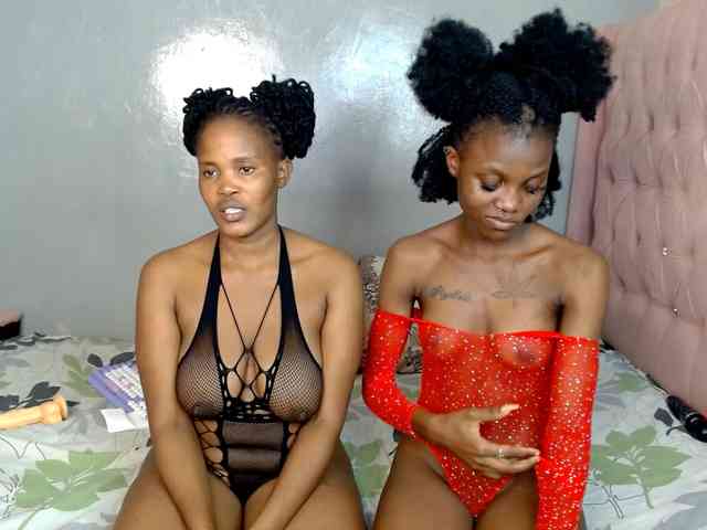 Cocoheat Sex Cam Show