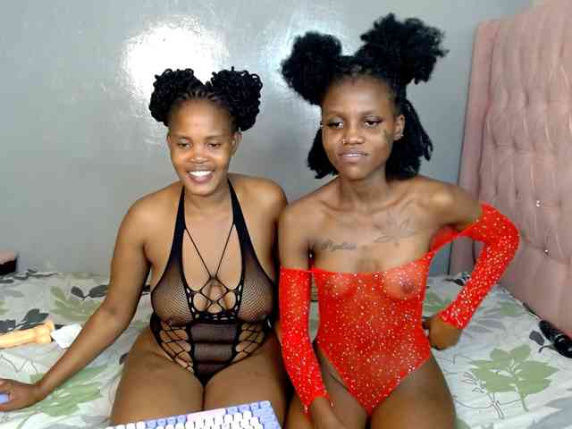 Cocoheat Sex Cam Show